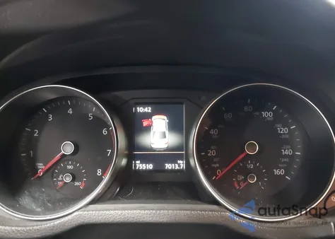 2018 Volkswagen Passat 2.0T Se из США, поврежденный, VIN 1VWBA7A34JC044183